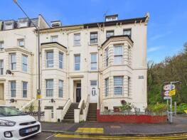 Basement Flat, 1, Marine Terrace, Folkestone CT20 1PZ