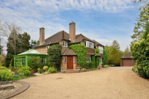 Home Farm Close, Esher, Surrey, KT10
