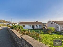 1, Greenmeadow Close, Parc Seymour, Caldicot NP26 3AN