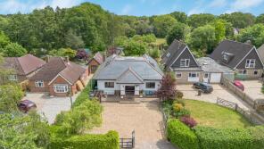 Taradale, Little Lane, Upper Bucklebury, Reading RG7 6QX
