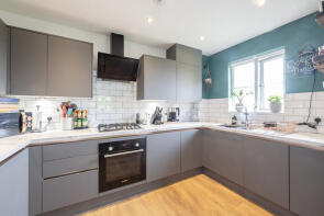 5, Bronte House, Farriers Way, Chesham HP5 2FE