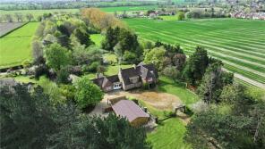 Barn Farm House, Station Street, Bourne PE10 0TD