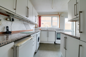33, Windsor Crescent, Yaddlethorpe, Bottesford DN17 2RH