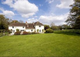 Upper Rooksnest, Inkpen Common, Rooksnest Lane, Inkpen, Hungerford RG17 9QT