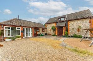 Mile Barn, Mundesley Road, North Walsham NR28 0RY