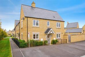12, Robin Close, Cheltenham GL54 2FW