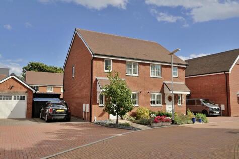Arnhem Close, Corfe Mullen