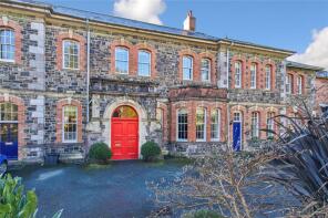 5, Centre Court, Ivybridge PL21 0XL