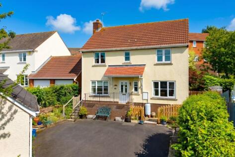 Cromwells Meadow, Crediton, EX17