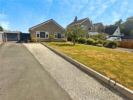 42, Brookes Avenue, Leicester LE9 3GJ