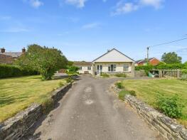 Trevena, New Zealand, Calne SN11 9JL