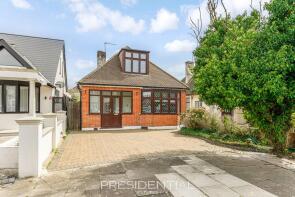 16, Marlborough Drive, Clayhall, Ilford IG5 0JN