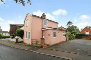 Woodhey, The Street, Holbrook IP9 2QS