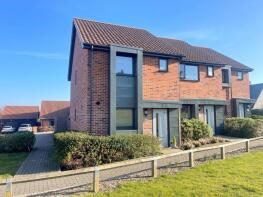 35, Goldsmiths, Woodbridge IP13 6FB