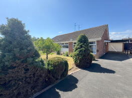 65, Woodlands Way, Hurworth Place DL2 2HQ