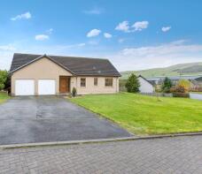 14, Old Smiddyfield Park, West Linton EH46 7AN