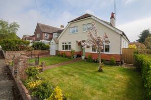 18, Fairlight Road, Hythe CT21 4AD