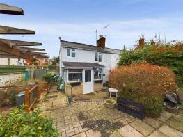 2, Grove Cottages, Farmhill Lane, Stroud GL5 4BS