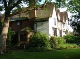 South Winchcombe Manor, Sole Street, Canterbury CT4 7EW