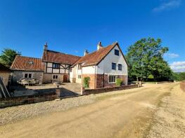 6 Kings Farm, Little Common, Trowbridge BA14 0TX
