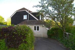 Appletrees, Bepton Road, Midhurst GU29 0LY