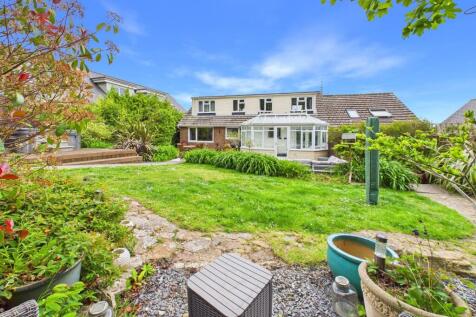 Whitchurch Avenue, Broadstone, Dorset, BH18
