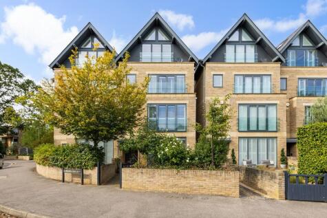 Henley Court, 3 Hernes Crescent, North Oxford