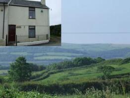 1, Greens Cottages, Road From Liskeard Road To Castle Hill, Saltash PL12 4QJ