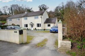 Gwynfa, Llanddowror Village, Llanddowror, Carmarthen SA33 4HJ