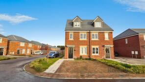 10, Alder Close, High Hold, Chester Le Street DH2 1FJ