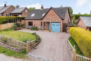 Fieldway, Sherrington Lane, Broxton, Chester CH3 9JU