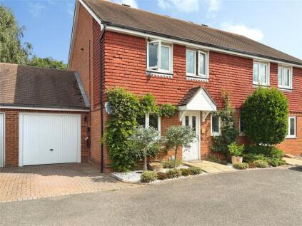 Oakwood Drive, Angmering, West Sussex