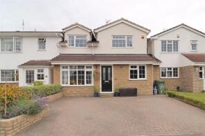 75, Court Meadow, Stone, Berkeley GL13 9LR