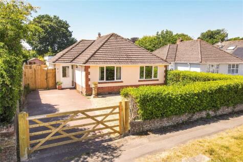 Longfield Road, Hordle, Lymington, Hampshire, SO41