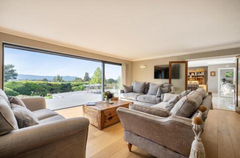 Crossways Park, West Chiltington, RH20
