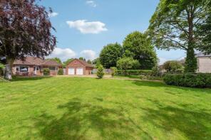 Robins Roost, Hare Lane, Great Missenden HP16 0EE