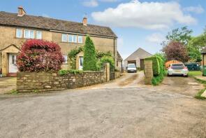 8, Wyville Grove, Hunton DL8 1QQ