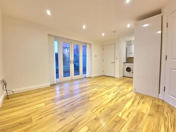 Living Room/Kitchen