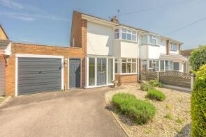 4, Barnett Close, Kingswinford DY6 9PW