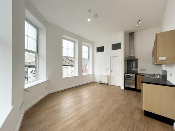 Kitchen/Living Room