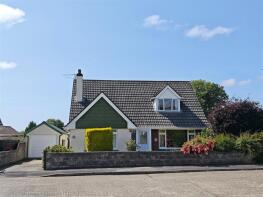 5, Manor Close, Sticklepath EX31 2DG
