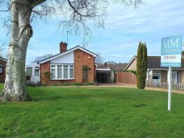 15, Hillside, Chedgrave NR14 6HZ