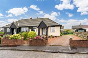 6, Cairnhill Place, Maybole KA19 8JD