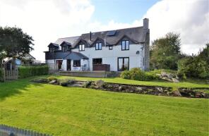 Longfield House, Road North Bound From The Crown To Snow Hill, Lanlivery, Bodmin PL30 5BT