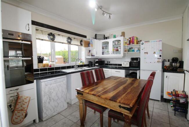Kitchen / Diner