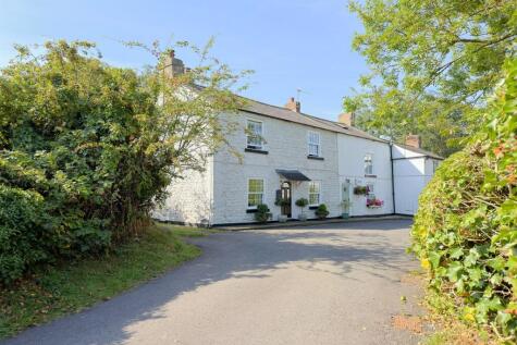 'Corner Cottage', 2 West End Cottages, West End, Muston