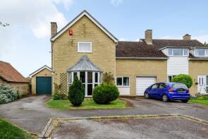 1 Treetops, The Butts, Bicester OX25 2NN