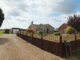 Crown Bungalow, Main Road, Gedney Drove End, Spalding PE12 9PD
