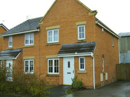 18, Thornway Drive, Ashton-under-lyne OL7 0AA