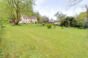 71 Derri Vale, Sterridge Valley, Track To Middle Cockhill Farm, Ilfracombe EX34 9TB